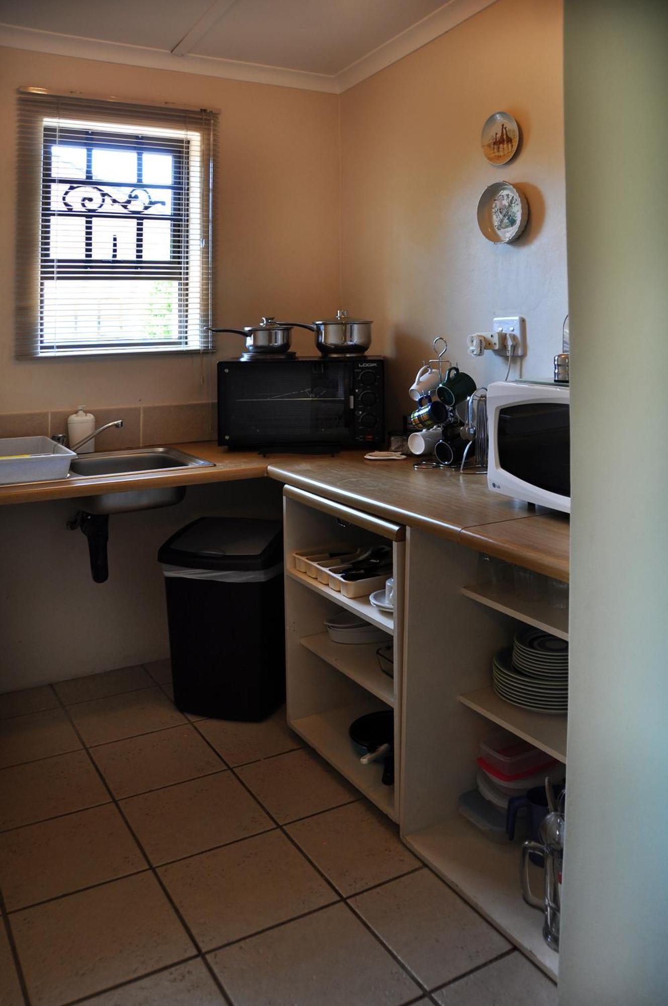 Dempsey'S Self-Catering Guest House Port Elizabeth Exterior photo