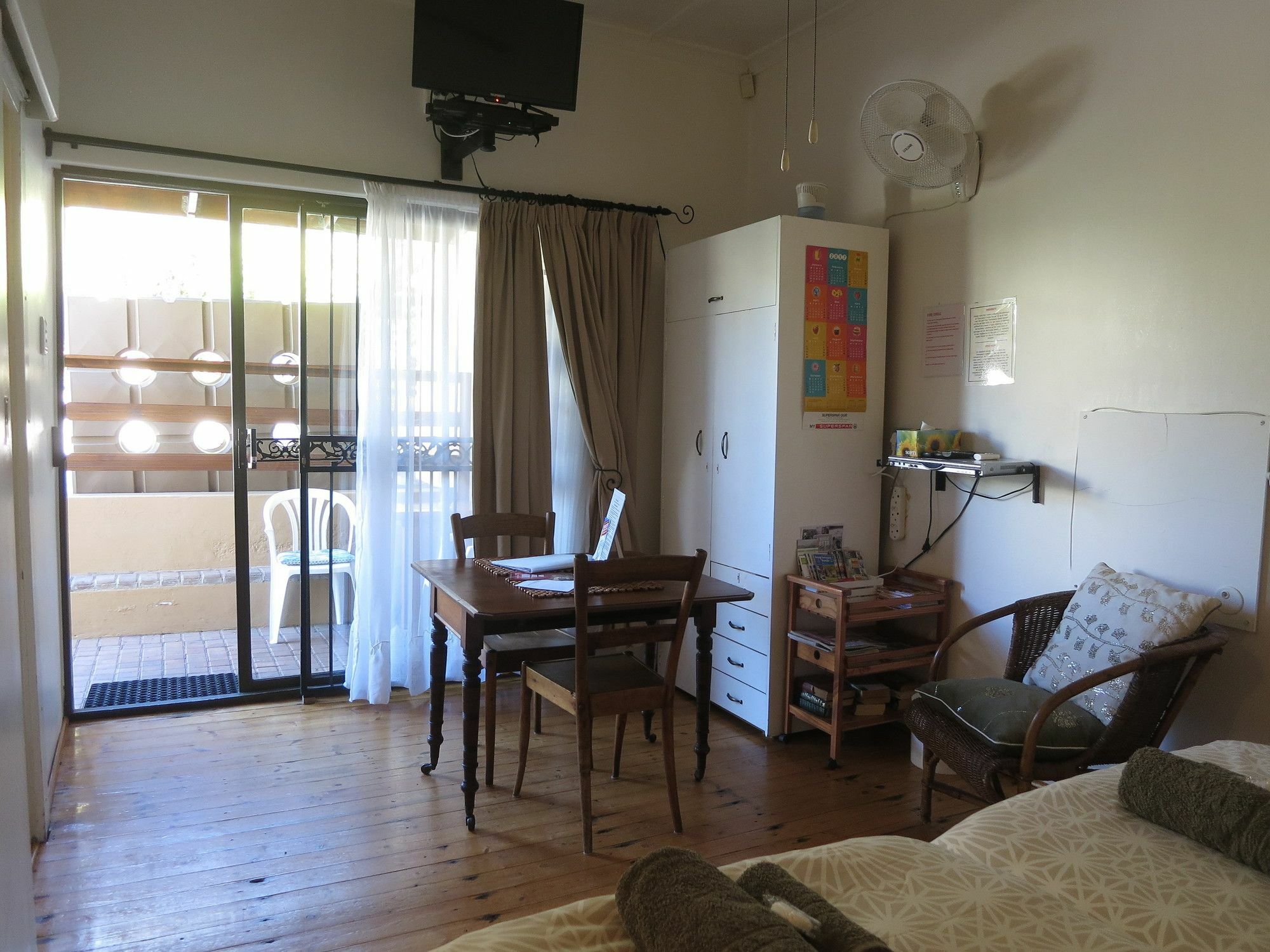 Dempsey'S Self-Catering Guest House Port Elizabeth Exterior photo